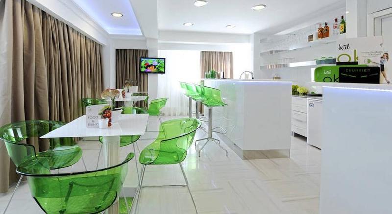 Отель Ibis Styles Скопье Экстерьер фото