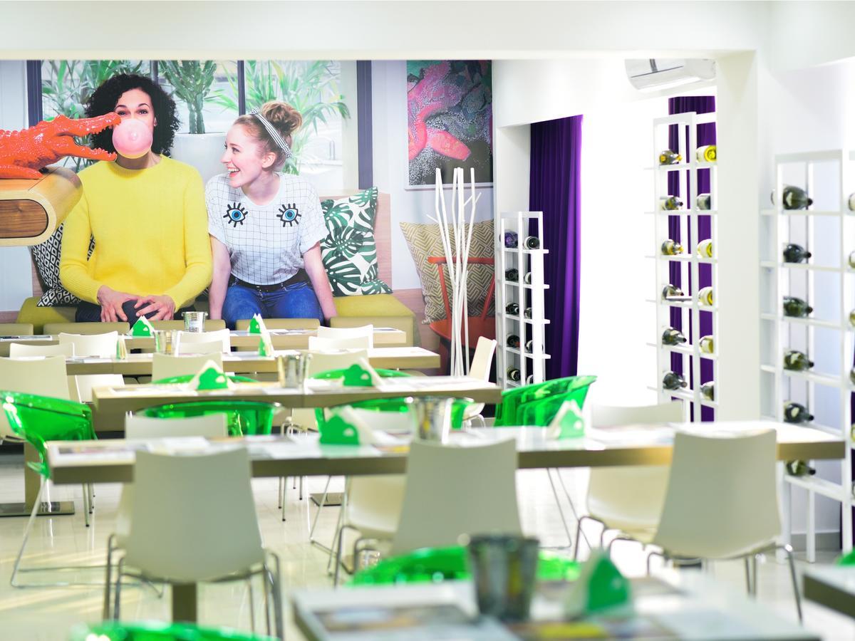 Отель Ibis Styles Скопье Экстерьер фото